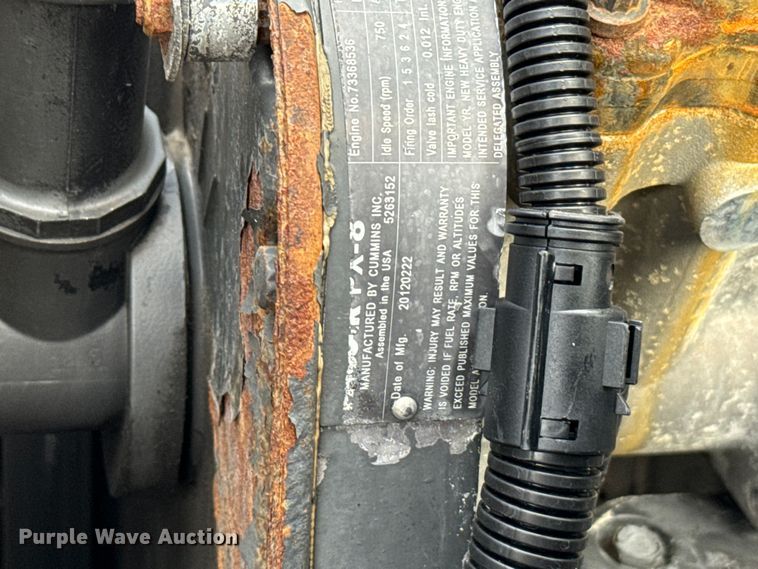 image for item EG1310 2013 Kenworth T370 box truck