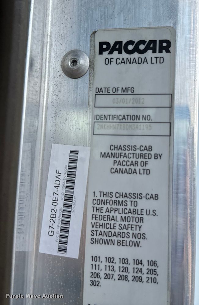 image for item EG1310 2013 Kenworth T370 box truck