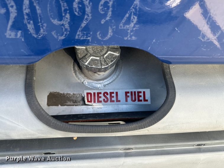 image for item EH3837 2017 International  PROSTAR  semi truck