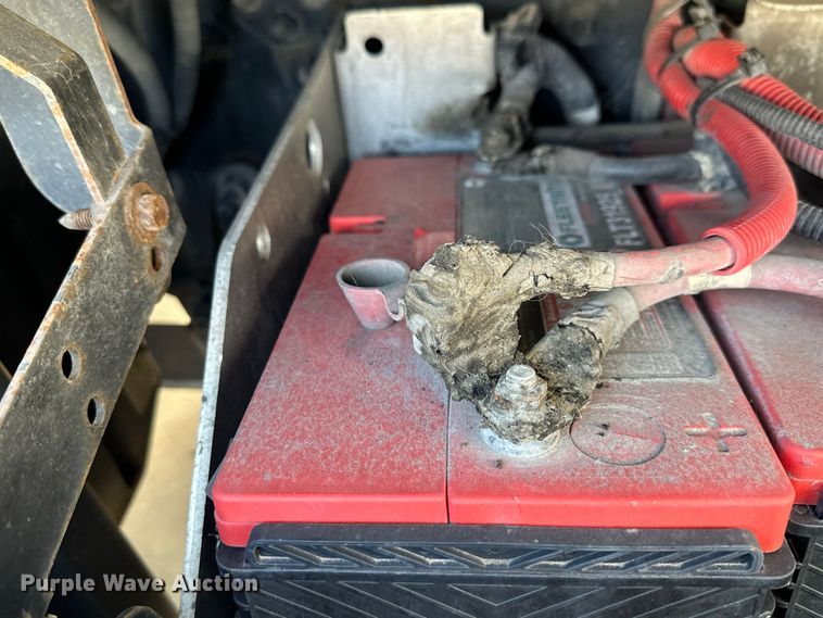 image for item EH3837 2017 International  PROSTAR  semi truck