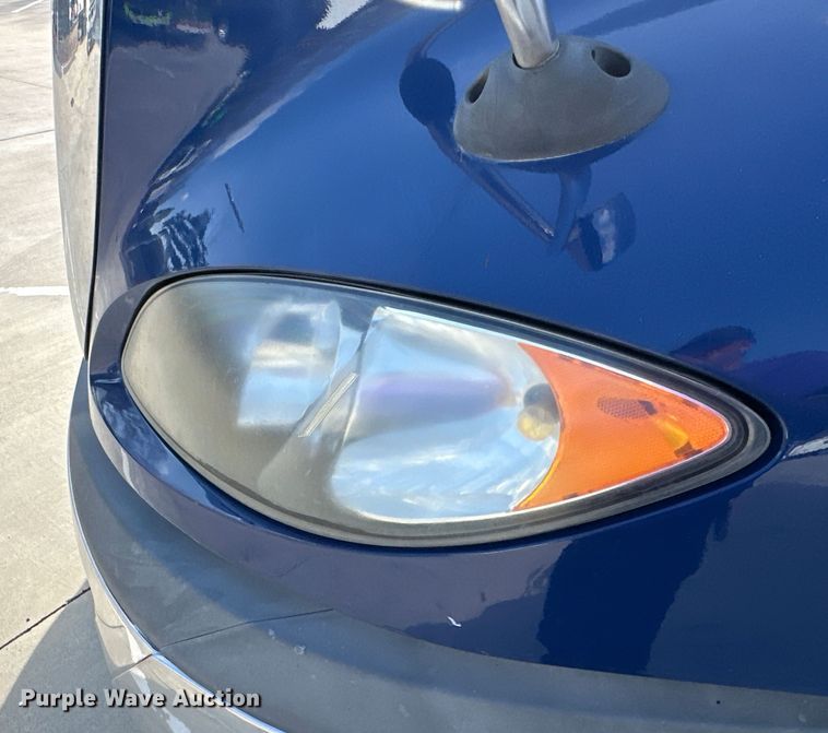 image for item EH3837 2017 International  PROSTAR  semi truck