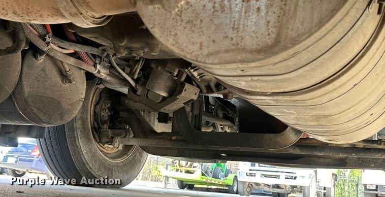 image for item EH3837 2017 International  PROSTAR  semi truck