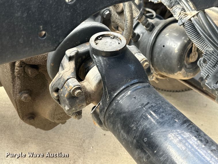 image for item EH3837 2017 International  PROSTAR  semi truck