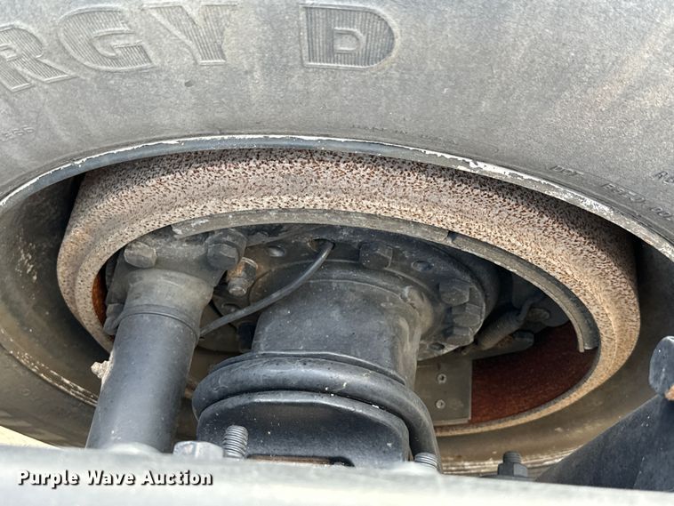 image for item EH3837 2017 International  PROSTAR  semi truck