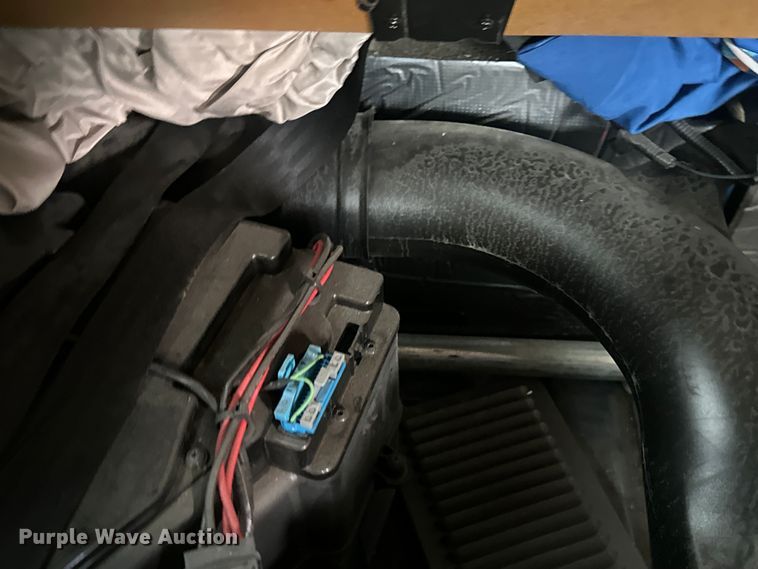 image for item EH3837 2017 International  PROSTAR  semi truck