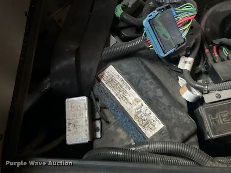 image for item EH3837 2017 International  PROSTAR  semi truck