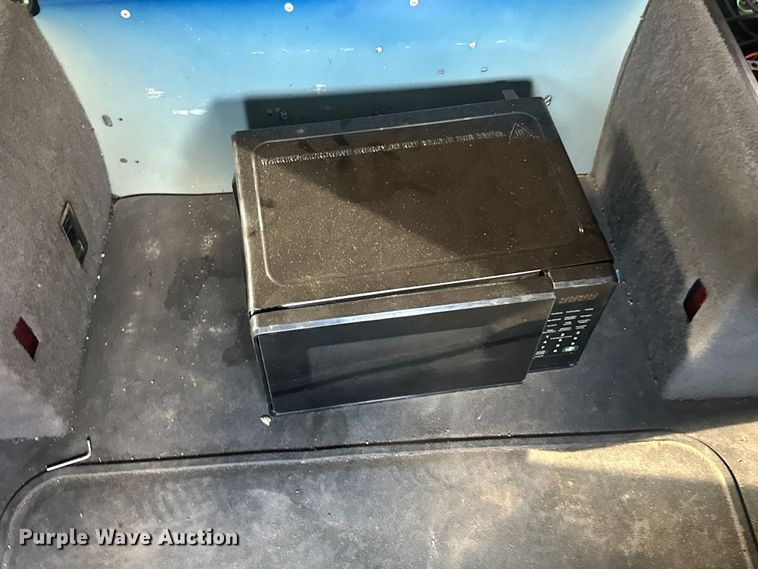 image for item EH3837 2017 International  PROSTAR  semi truck