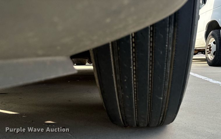 image for item EH3837 2017 International  PROSTAR  semi truck