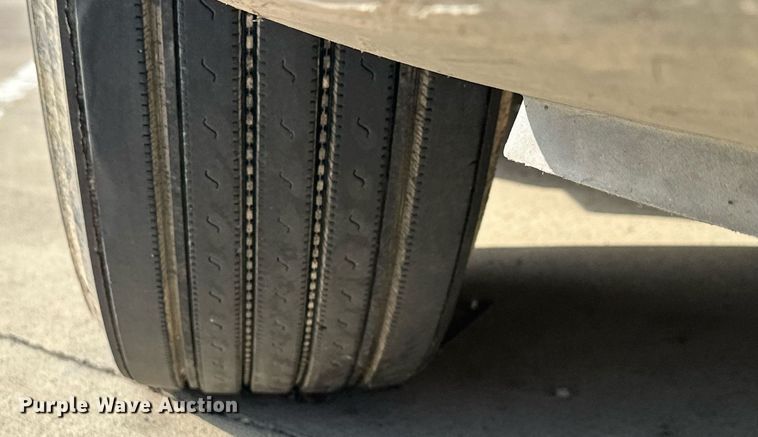 image for item EH3837 2017 International  PROSTAR  semi truck