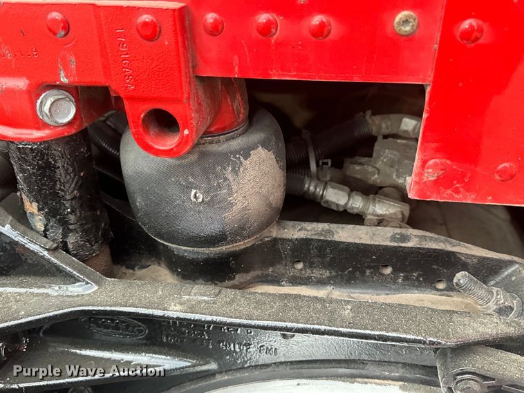 image for item EH3849 2017 Peterbilt  579 semi truck