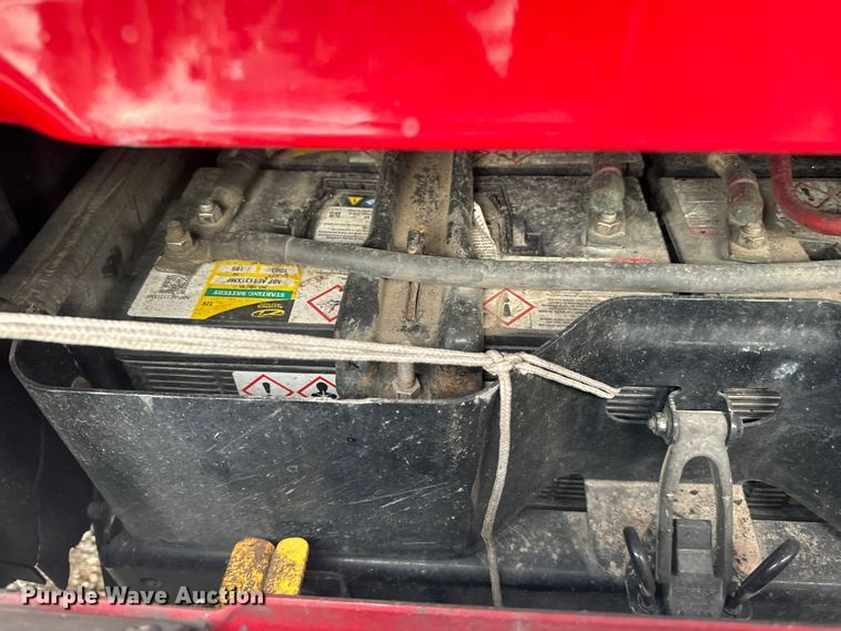 image for item EH3851 2017 Freightliner  Cascadia  semi truck