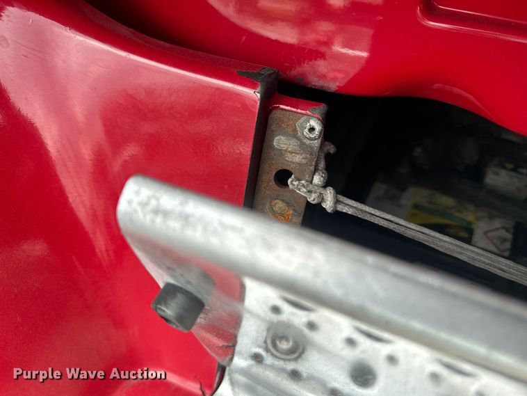 image for item EH3851 2017 Freightliner  Cascadia  semi truck