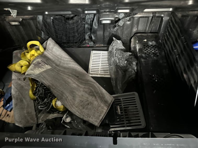 image for item EH3851 2017 Freightliner  Cascadia  semi truck