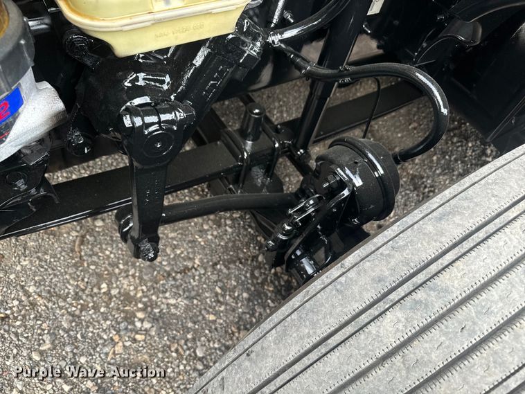 image for item EH3851 2017 Freightliner  Cascadia  semi truck