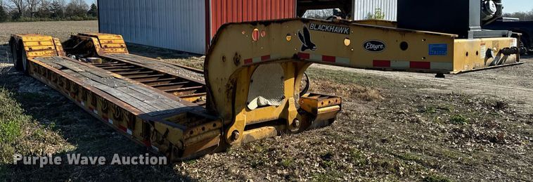 image for item EH6600 2006 Etnyre BlackHawk Q29370 lowboy equipment trailer