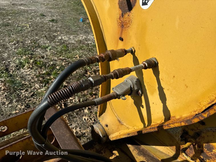 image for item EH6600 2006 Etnyre BlackHawk Q29370 lowboy equipment trailer