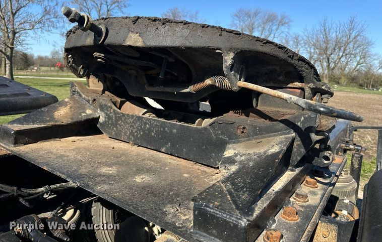 image for item EH6602 2007 Mack Granite semi truck