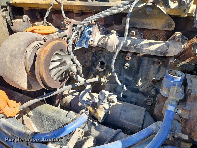 image for item EI3640 2006 Peterbuilt 379 semi truck