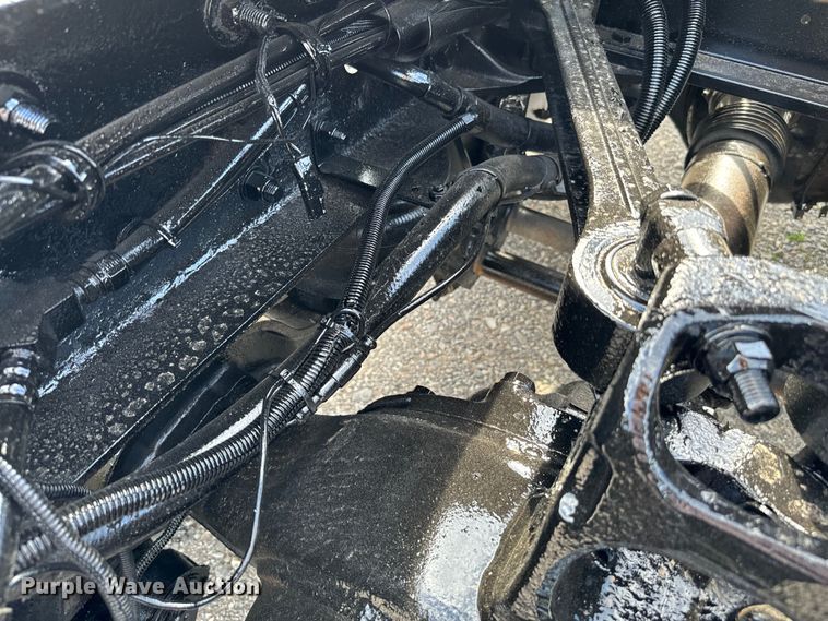 image for item EJ0317 2006 Kenworth T800 semi truck