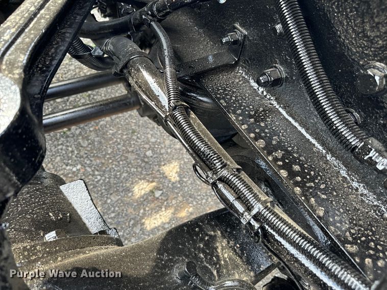 image for item EJ0317 2006 Kenworth T800 semi truck