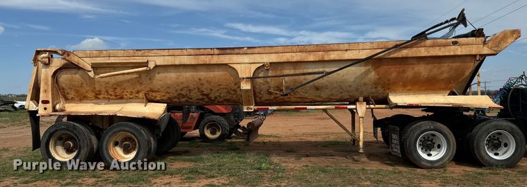 image for item EJ0335 1991 Fruehauf  DRXX-M2-32 end dump trailer