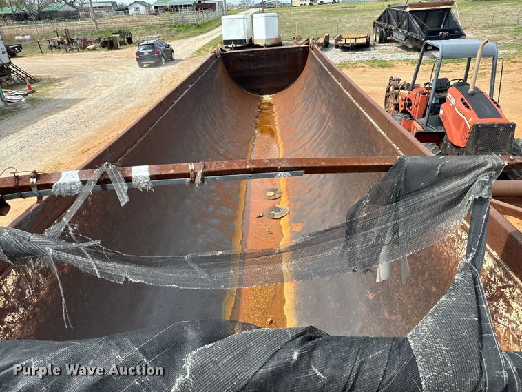 image for item EJ0335 1991 Fruehauf  DRXX-M2-32 end dump trailer