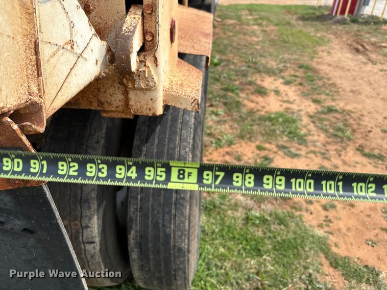 image for item EJ0335 1991 Fruehauf  DRXX-M2-32 end dump trailer