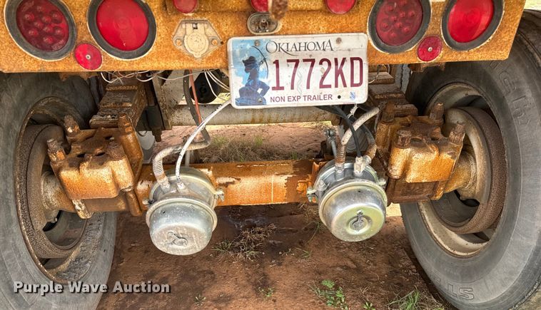 image for item EJ0335 1991 Fruehauf  DRXX-M2-32 end dump trailer