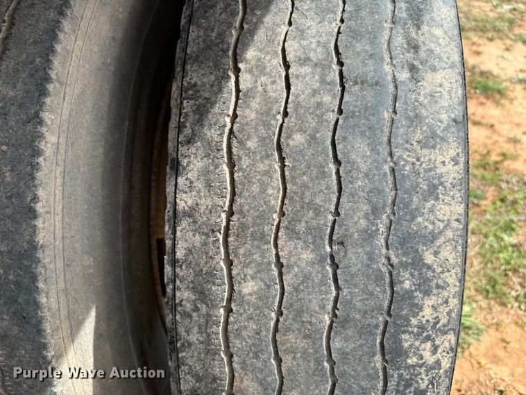 image for item EJ0335 1991 Fruehauf  DRXX-M2-32 end dump trailer