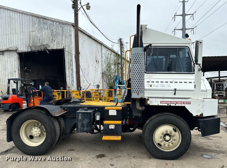 image for item EJ0347 Kalmar  Ottawa 4x2 yard truck