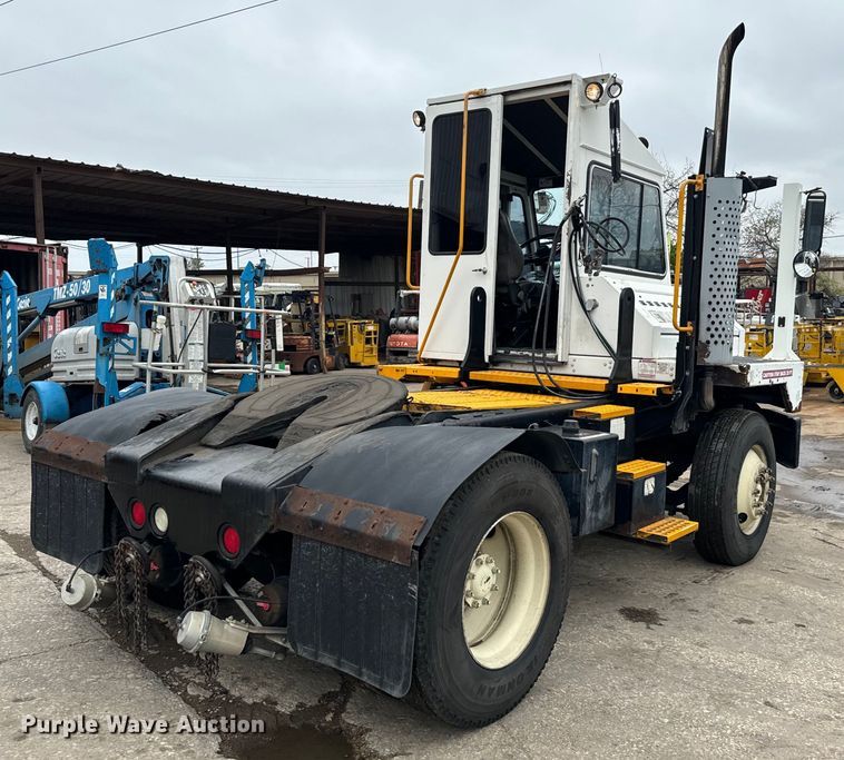 image for item EJ0347 Kalmar  Ottawa 4x2 yard truck