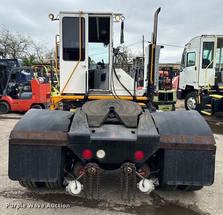 image for item EJ0347 Kalmar  Ottawa 4x2 yard truck