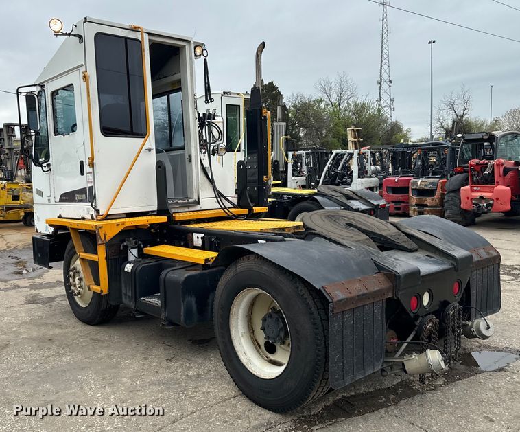 image for item EJ0347 Kalmar  Ottawa 4x2 yard truck