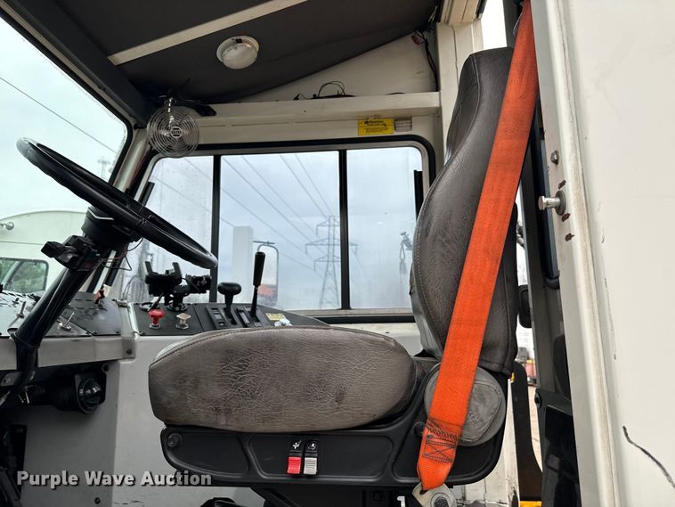 image for item EJ0347 Kalmar  Ottawa 4x2 yard truck