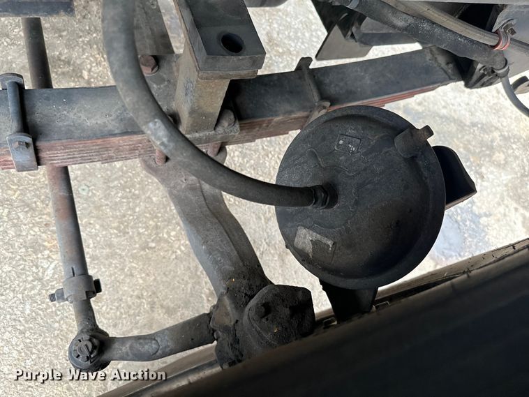 image for item EJ0347 Kalmar  Ottawa 4x2 yard truck