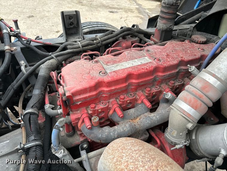 image for item EJ0348 2015 Autocar XSPotter yard truck