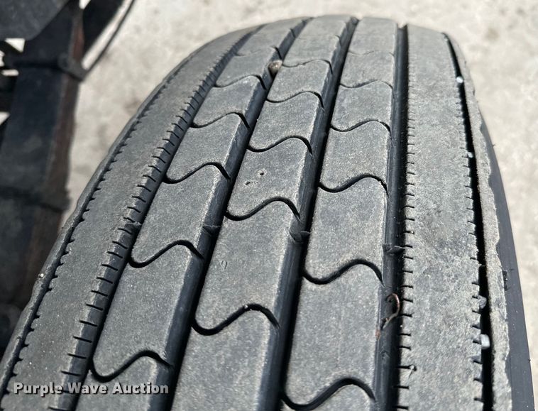 image for item EJ0348 2015 Autocar XSPotter yard truck