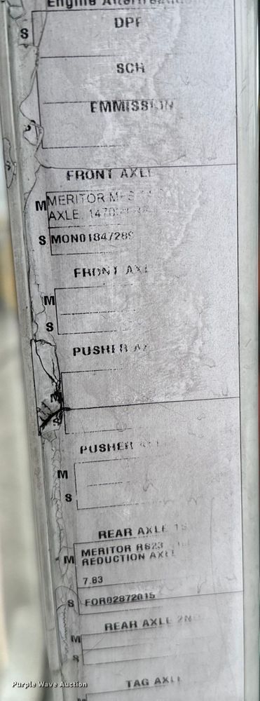 image for item EJ0348 2015 Autocar XSPotter yard truck