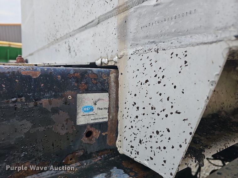 image for item EJ6054 1994 Heil end dump trailer