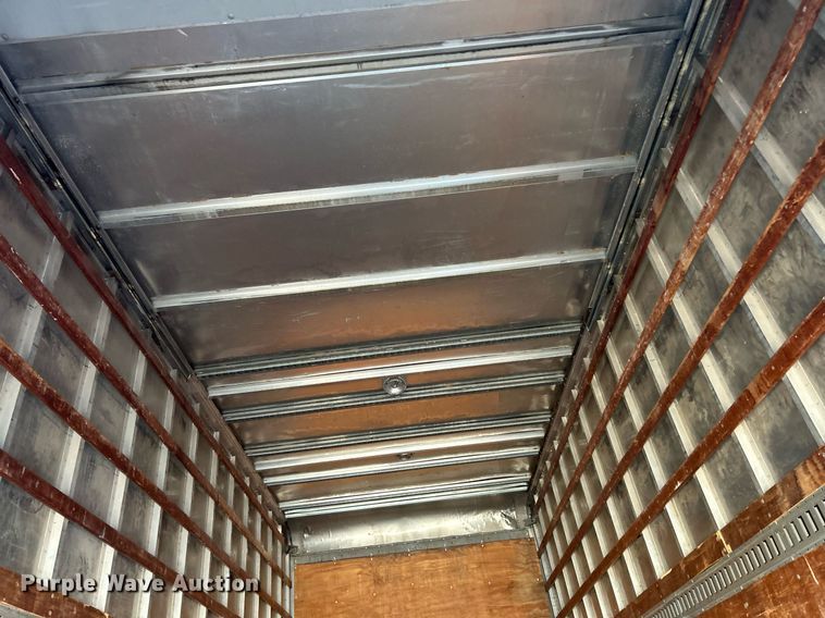 image for item EK4006 2000 International 4700 box truck