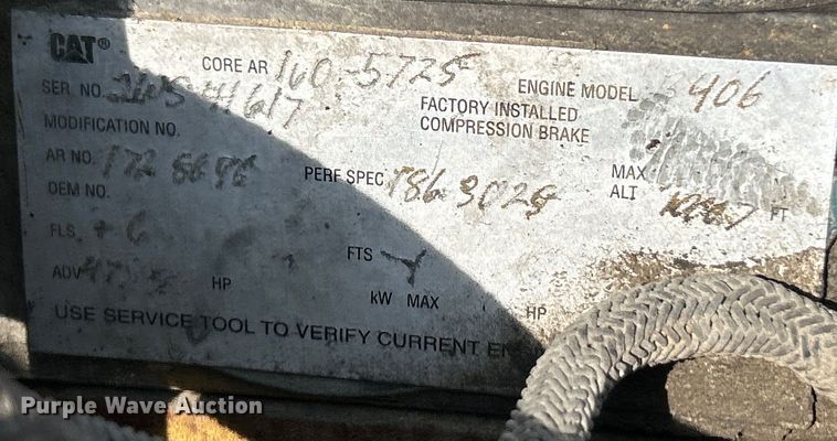 image for item EK4163 2000 Peterbilt 379 semi truck