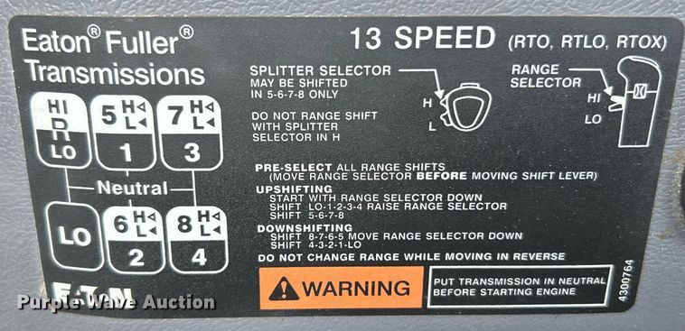 image for item EK4165 2014 Mack CHU613 semi truck