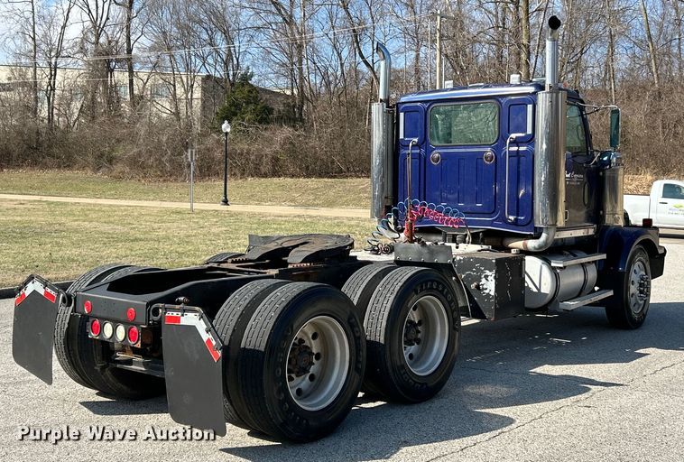 image for item EK4166 1998 Western Star 4964FX semi truck
