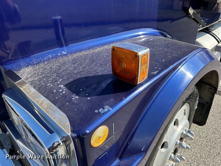 image for item EK4166 1998 Western Star 4964FX semi truck