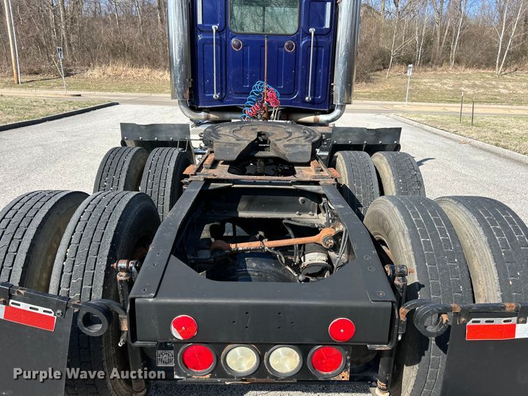 image for item EK4166 1998 Western Star 4964FX semi truck