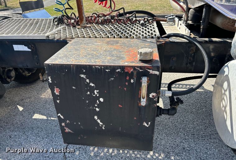 image for item EK4166 1998 Western Star 4964FX semi truck