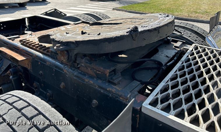 image for item EK4166 1998 Western Star 4964FX semi truck