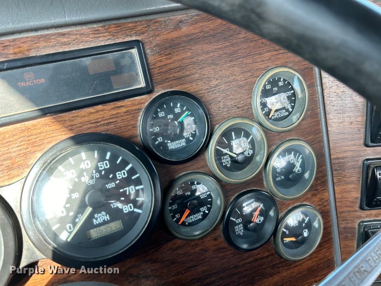 image for item EK4166 1998 Western Star 4964FX semi truck