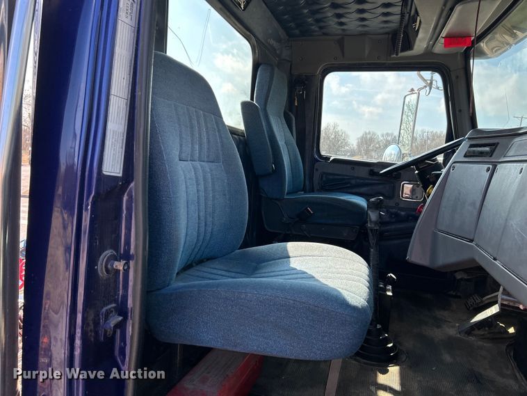 image for item EK4166 1998 Western Star 4964FX semi truck