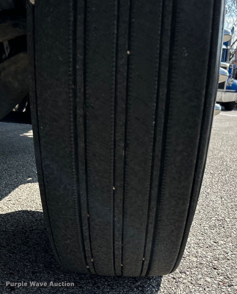 image for item EK4166 1998 Western Star 4964FX semi truck